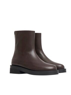 NIB MANSUR GAVRIEL MARION BOOT IN THE COLOR CIPRI - SIZE 37